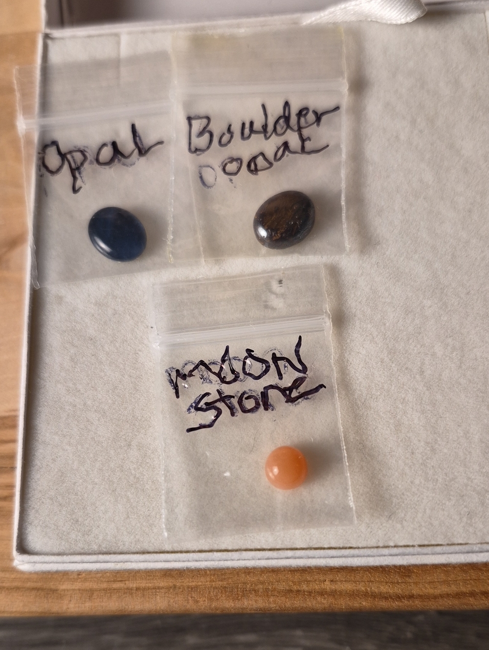 GEMSTONES FOR ANY USE.